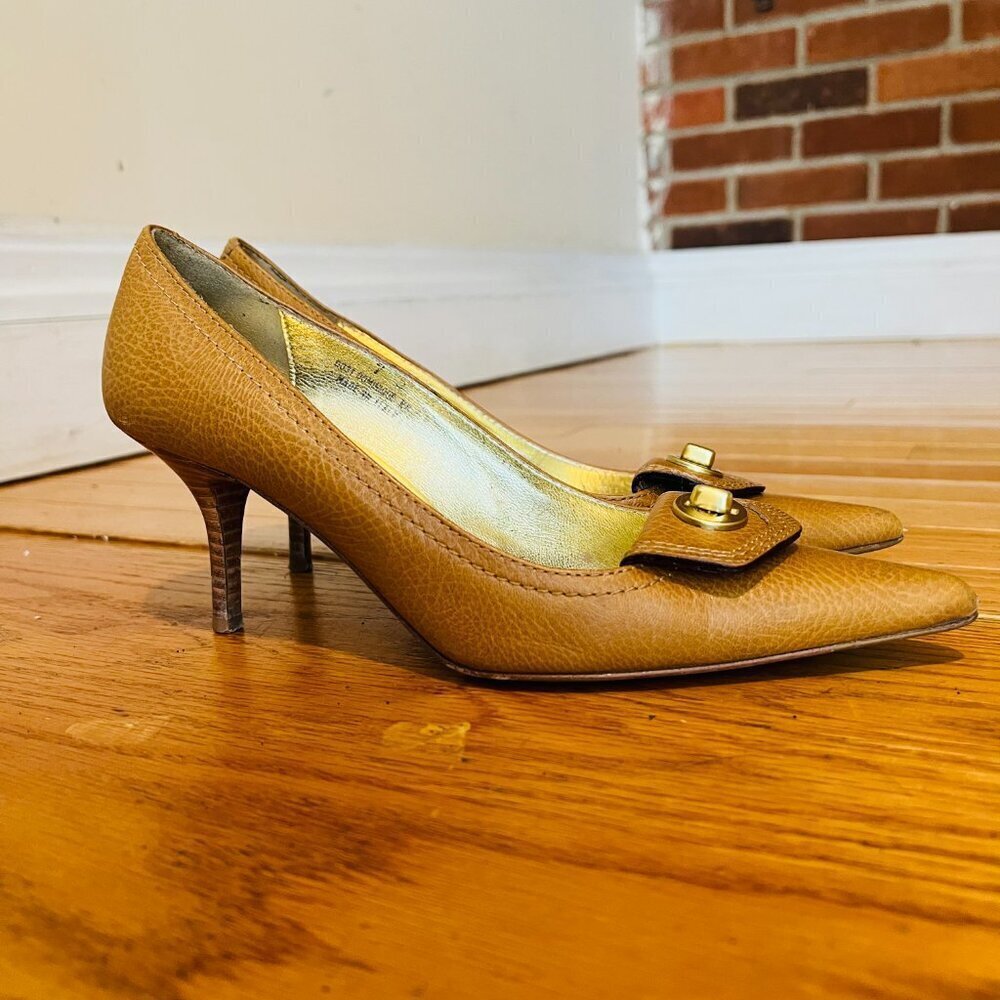 Authentic Vintage Coach Pumps Heels Shoes Size 7 B - Picture 3 of 16